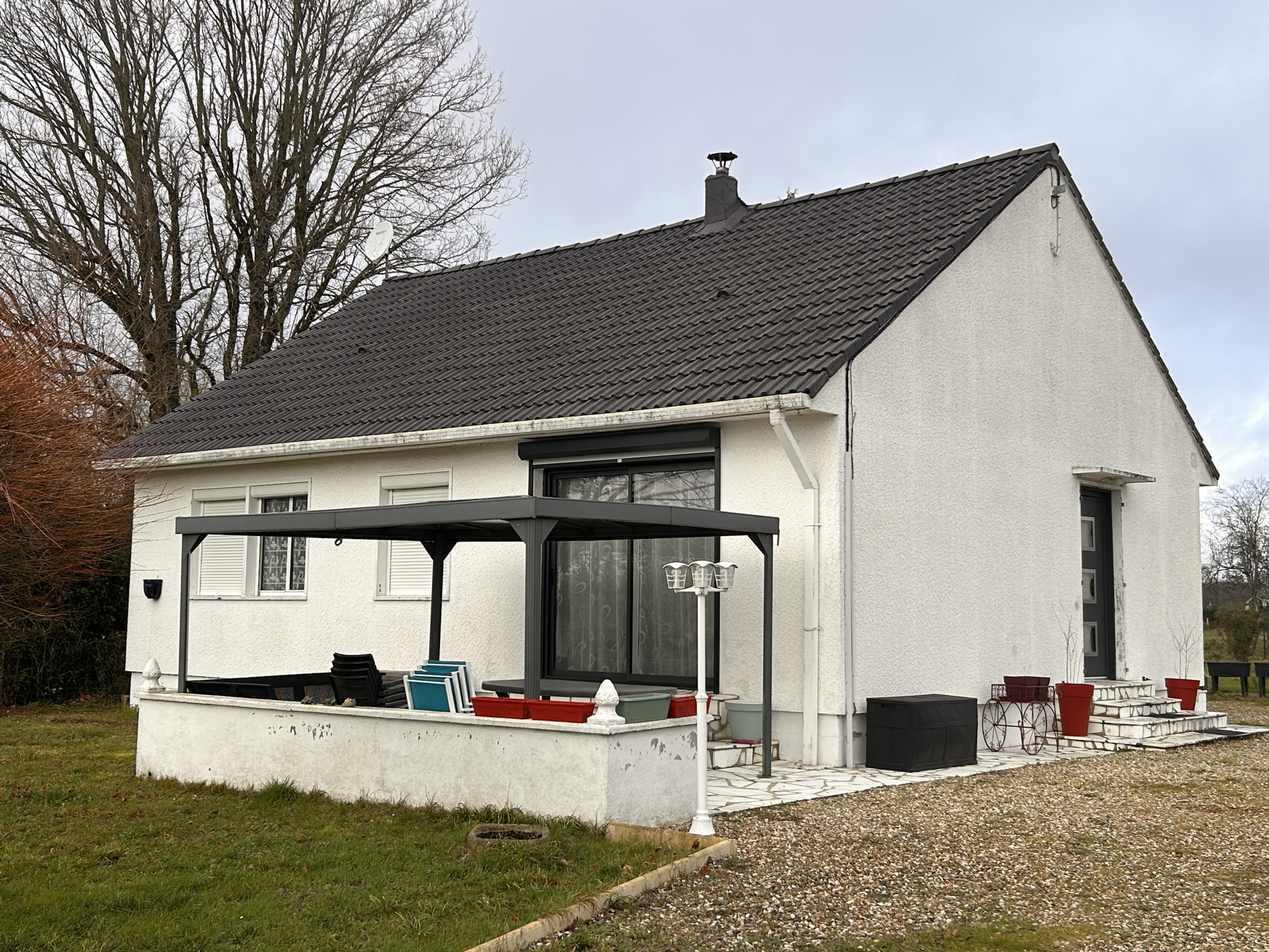 A VENDRE - Maison de plain-pied habitable de suite 3 pièces